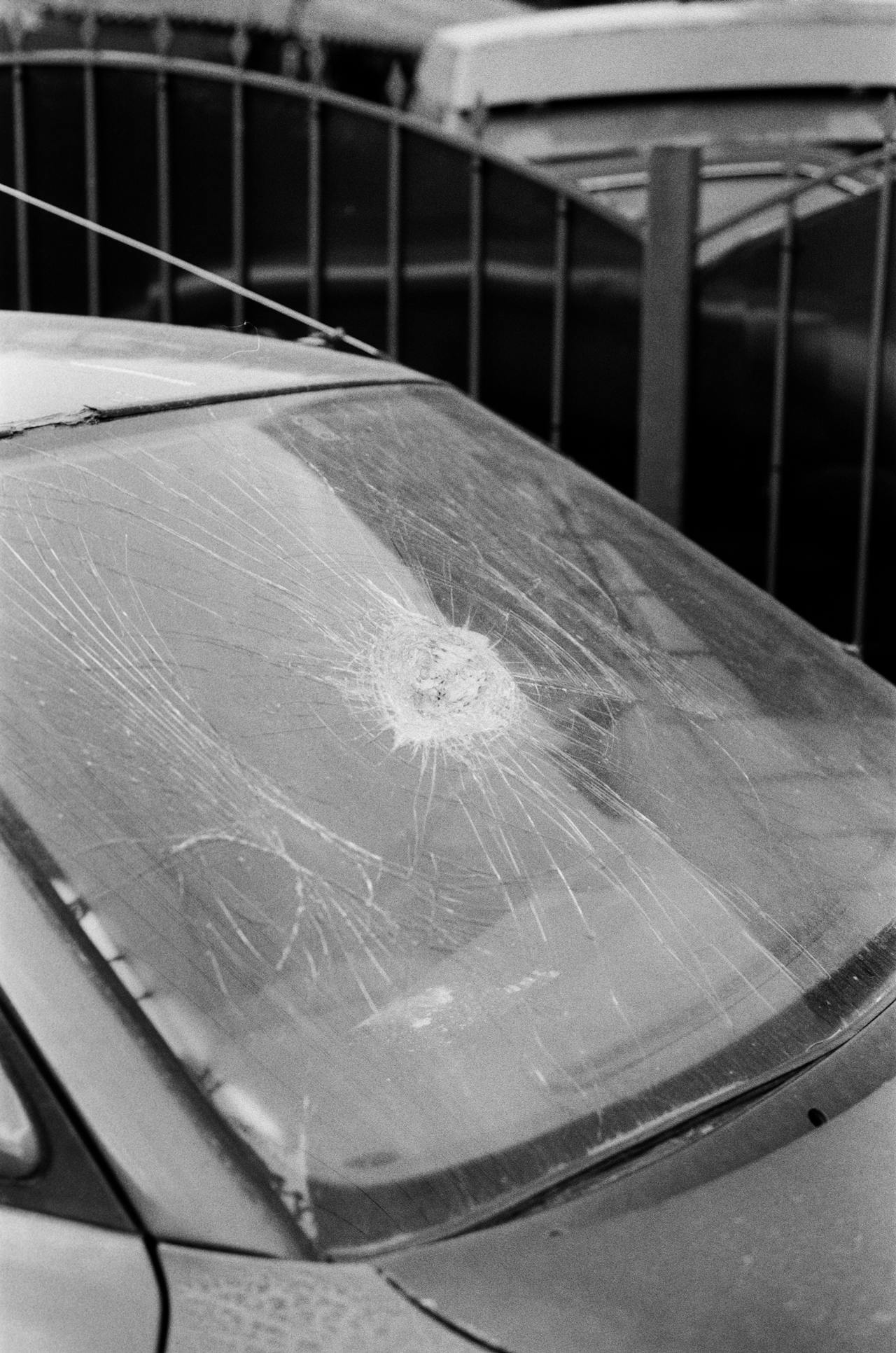 Comment protéger sa voiture et son pare-brise de la grêle ?