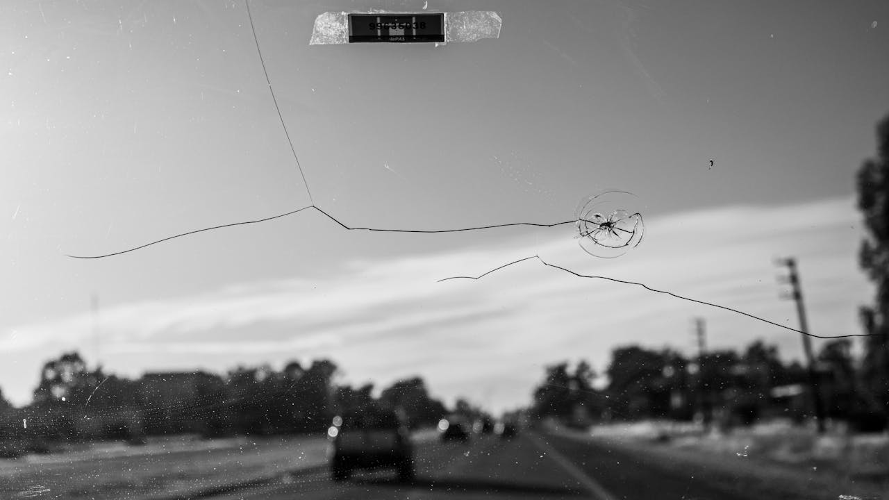 Canicule et vitrages automobiles : comment les protéger ?